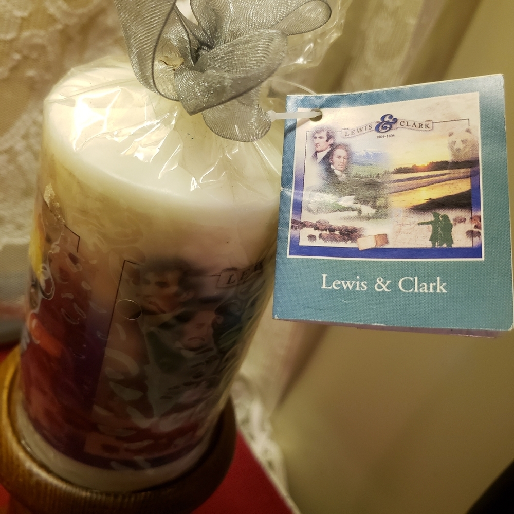 NWT Vtg Candle & Wooden Pedestal/Holder Lewis & Clark - Picture 6 of 14